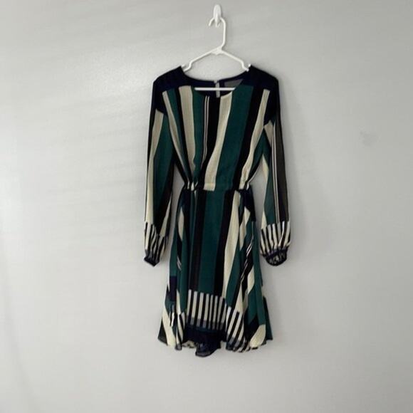 Anthropologie Sunday in Brooklyn Leger  Stripe Dress - Picture 3 of 8